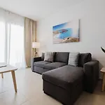 Flat 3 Mlh 3bed Next To By Homely! Appartement