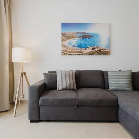 Flat 3 Mlh 3bed Next To By Homely! Mellieħa