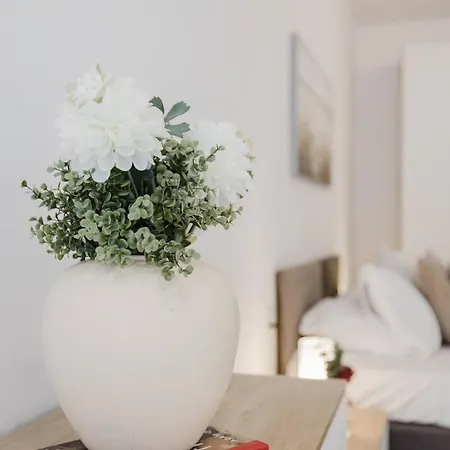 Appartement Flat 3 Mlh 3bed Next To By Homely!